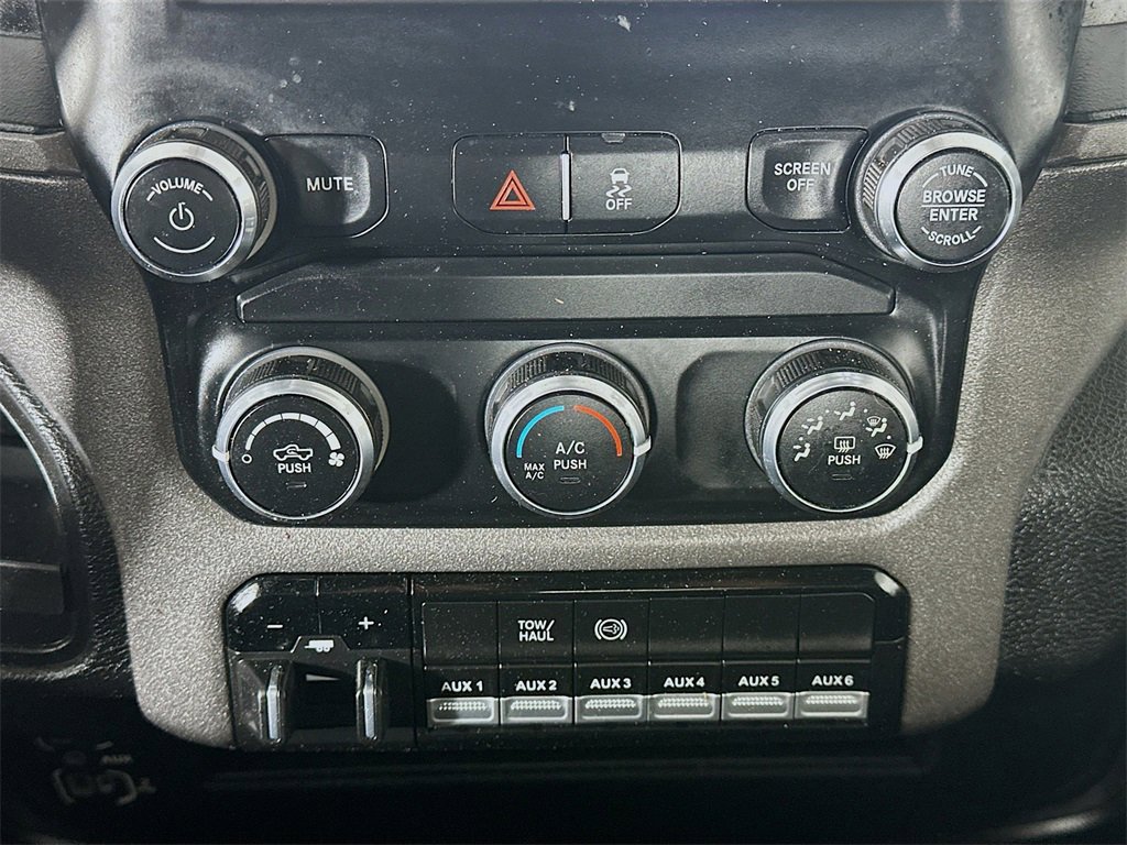 Used 2022 RAM 4500 Tradesman w/ Chrome Appearance Group image 18