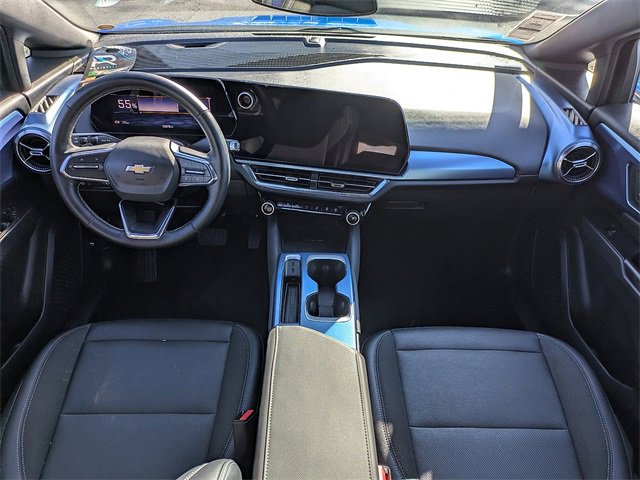 Used 2025 Chevrolet Equinox EV LT w/ Convenience Package image 15