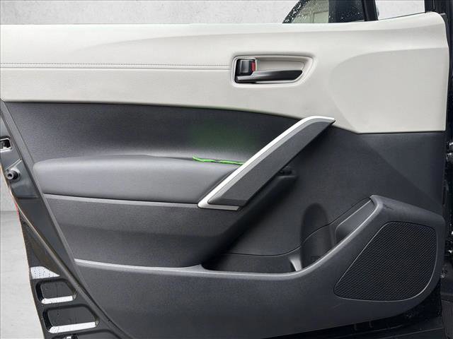 New 2026 Toyota Corolla Cross L image 10