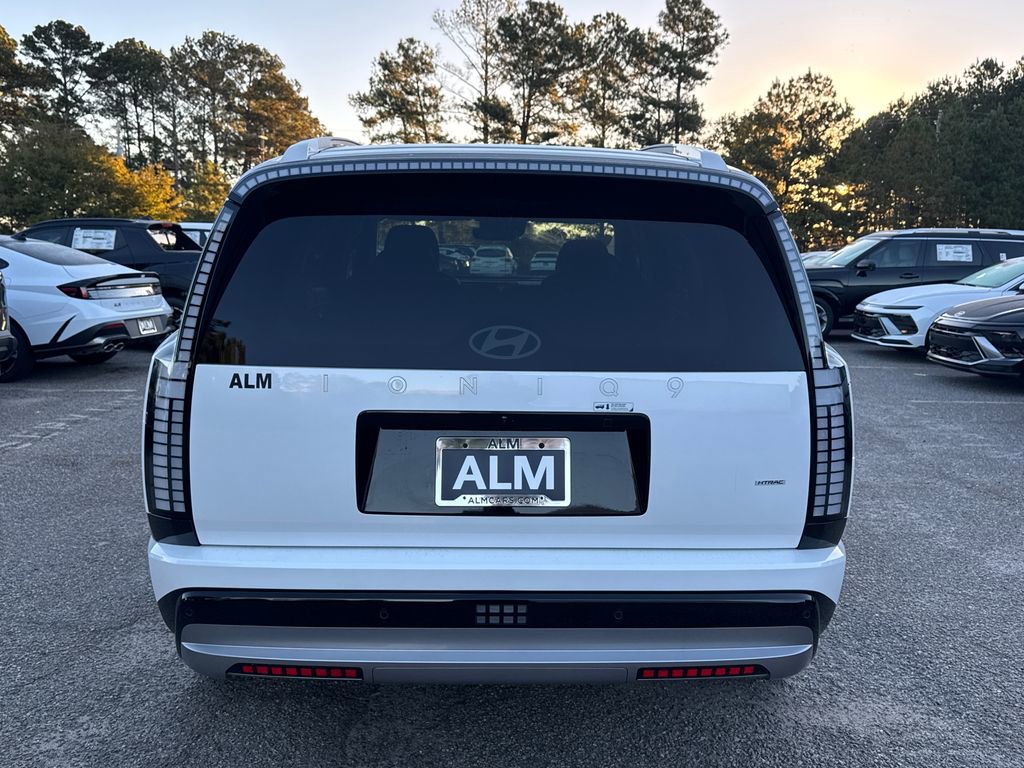 New 2026 Hyundai Ioniq 9 Limited image 4