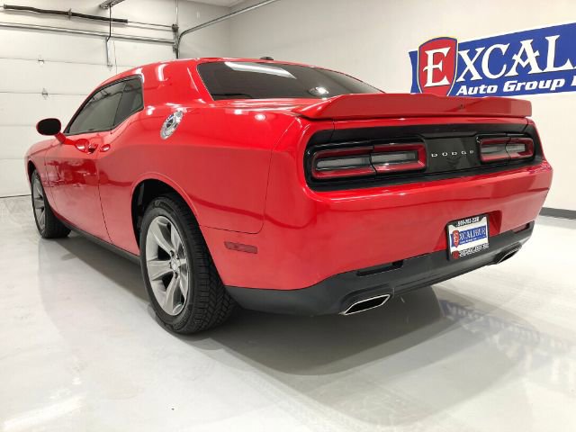 Used 2019 Dodge Challenger SXT image 23