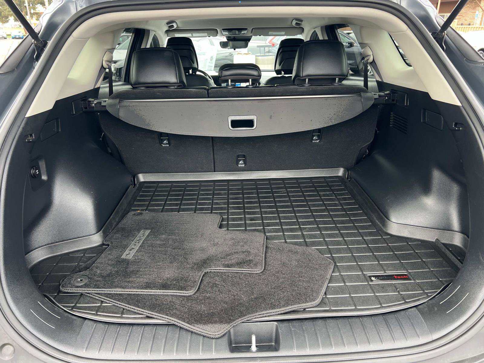 Used 2023 Kia Sportage EX image 25