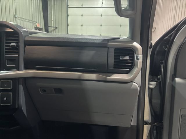 Used 2024 Ford F150 XLT w/ FX4 Off-Road Package AWD/4WD image 23