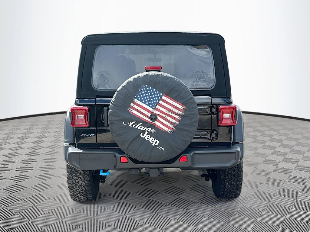 Used 2023 Jeep Wrangler Unlimited Rubicon 4xe w/ Cold Weather Group AWD/4WD image 7