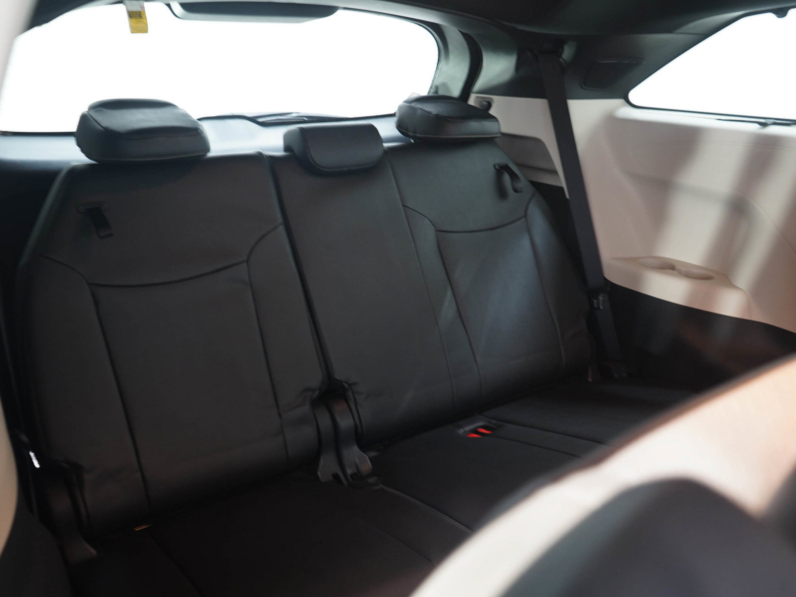 Used 2026 Toyota Sienna Platinum AWD/4WD image 15