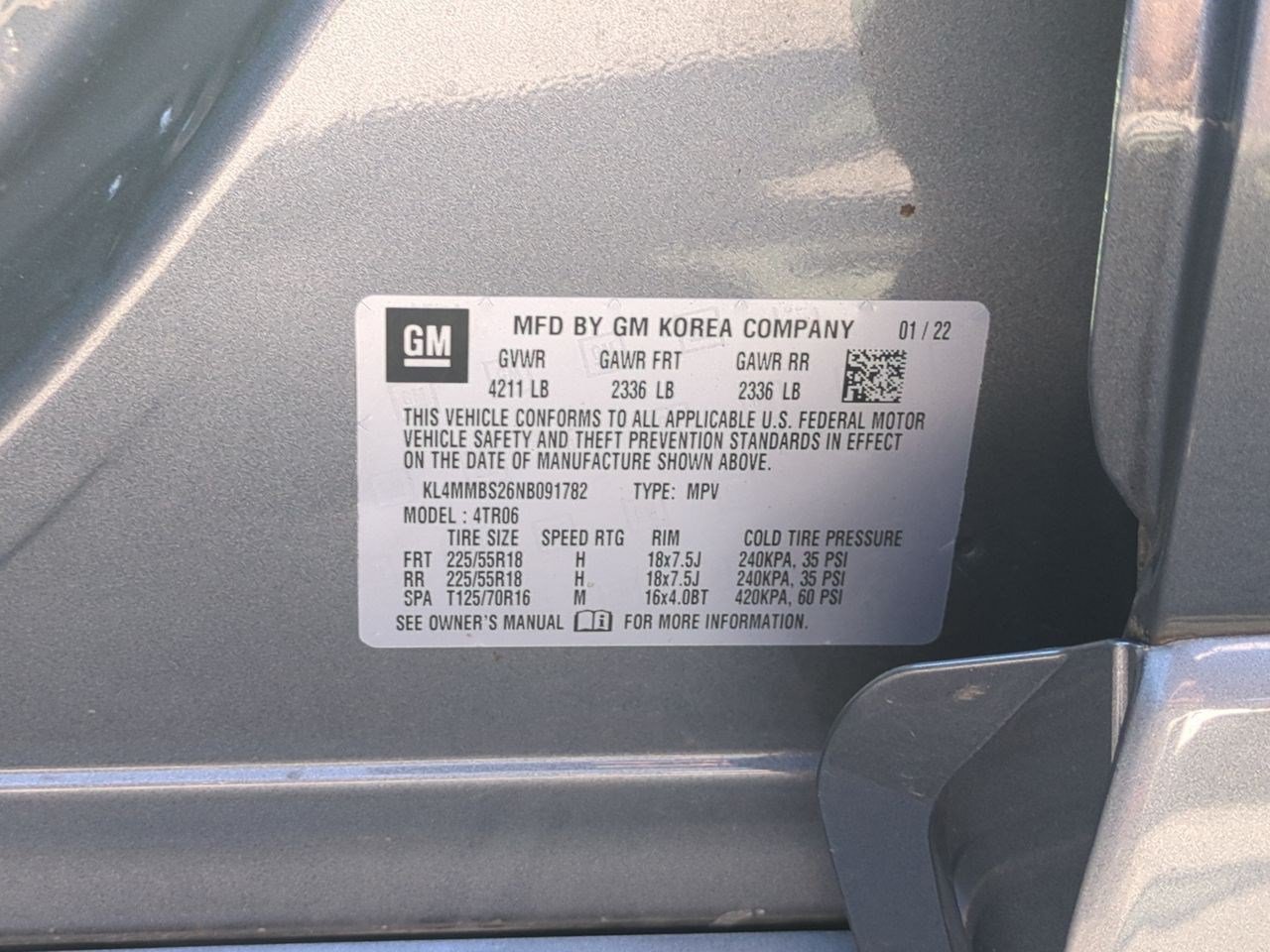 Used 2022 Buick Encore GX Preferred w/ Sport Touring Package FWD image 43