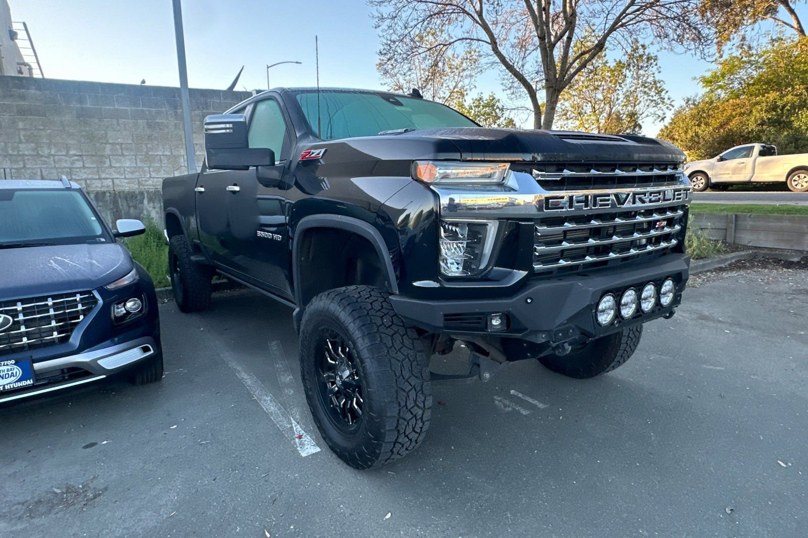 Used 2020 Chevrolet Silverado 3500 LTZ w/ LTZ Plus Package image 2