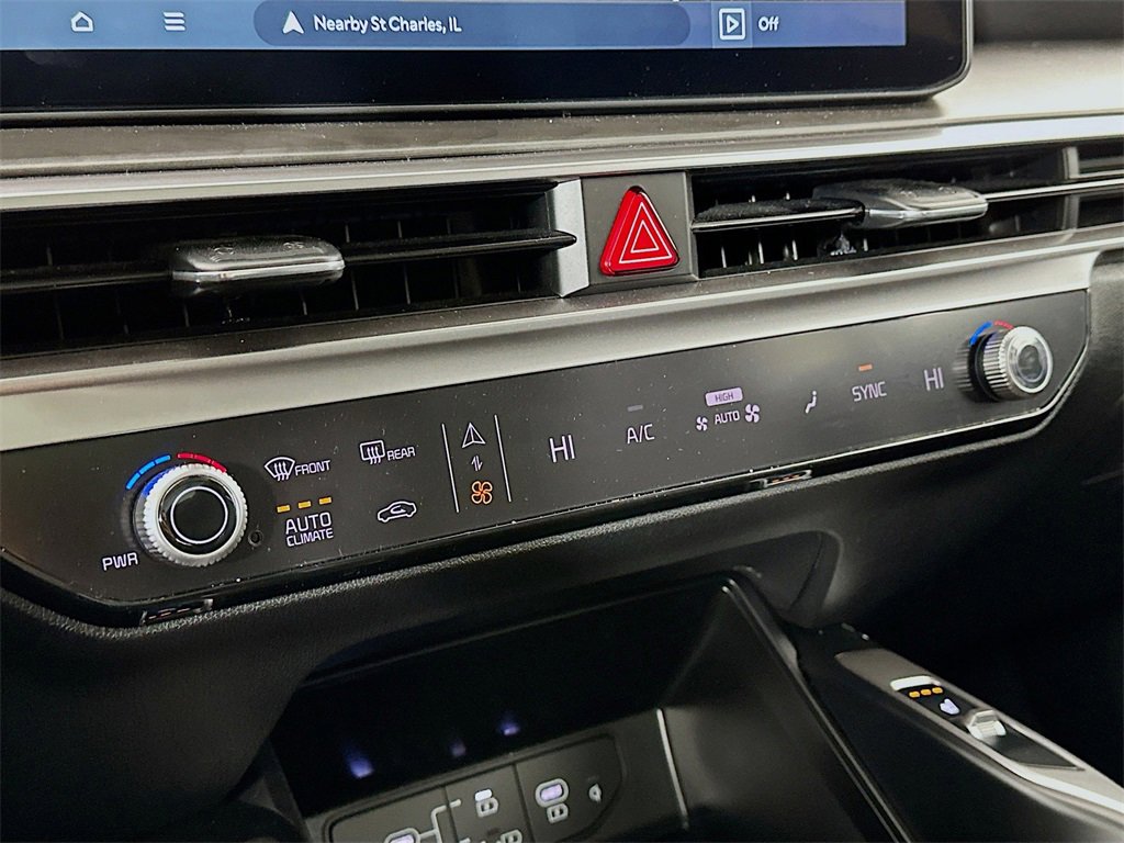 Certified 2025 Kia Sorento X-Line EX image 26