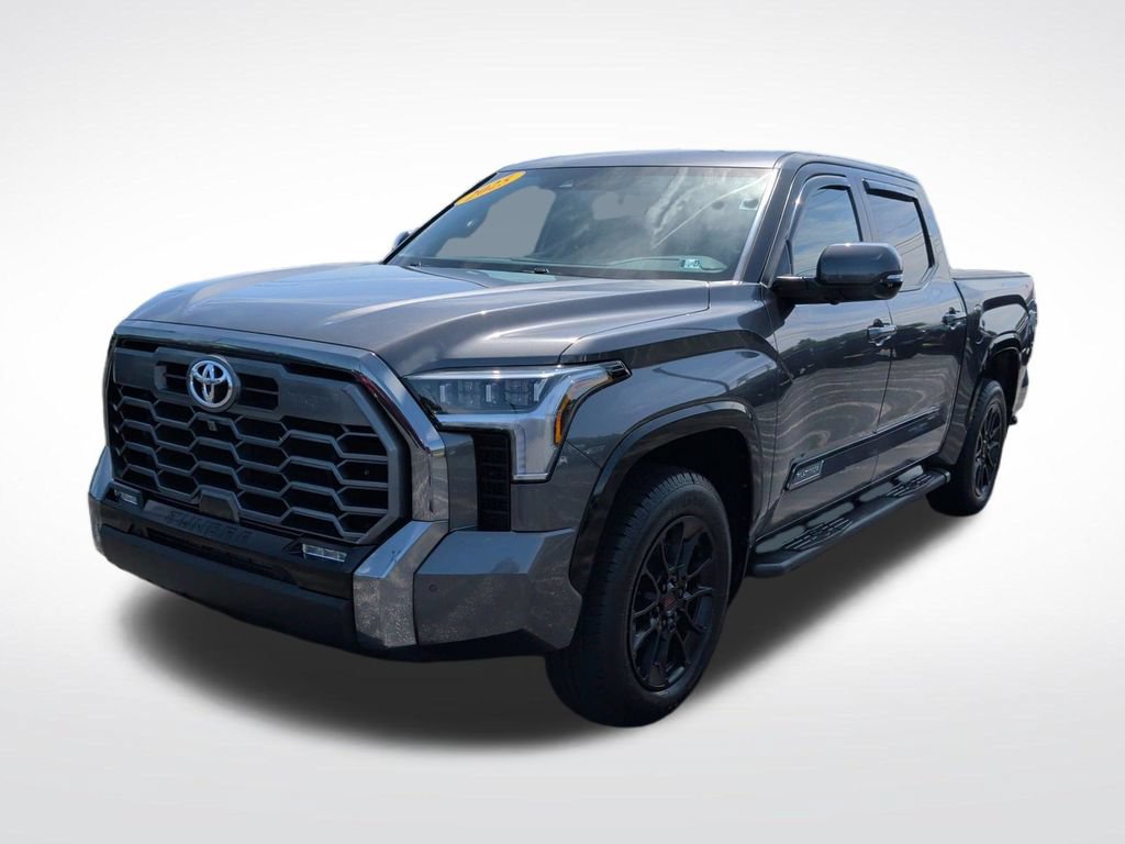 Used 2025 Toyota Tundra Platinum w/ TRD Off-Road Package AWD/4WD video 3