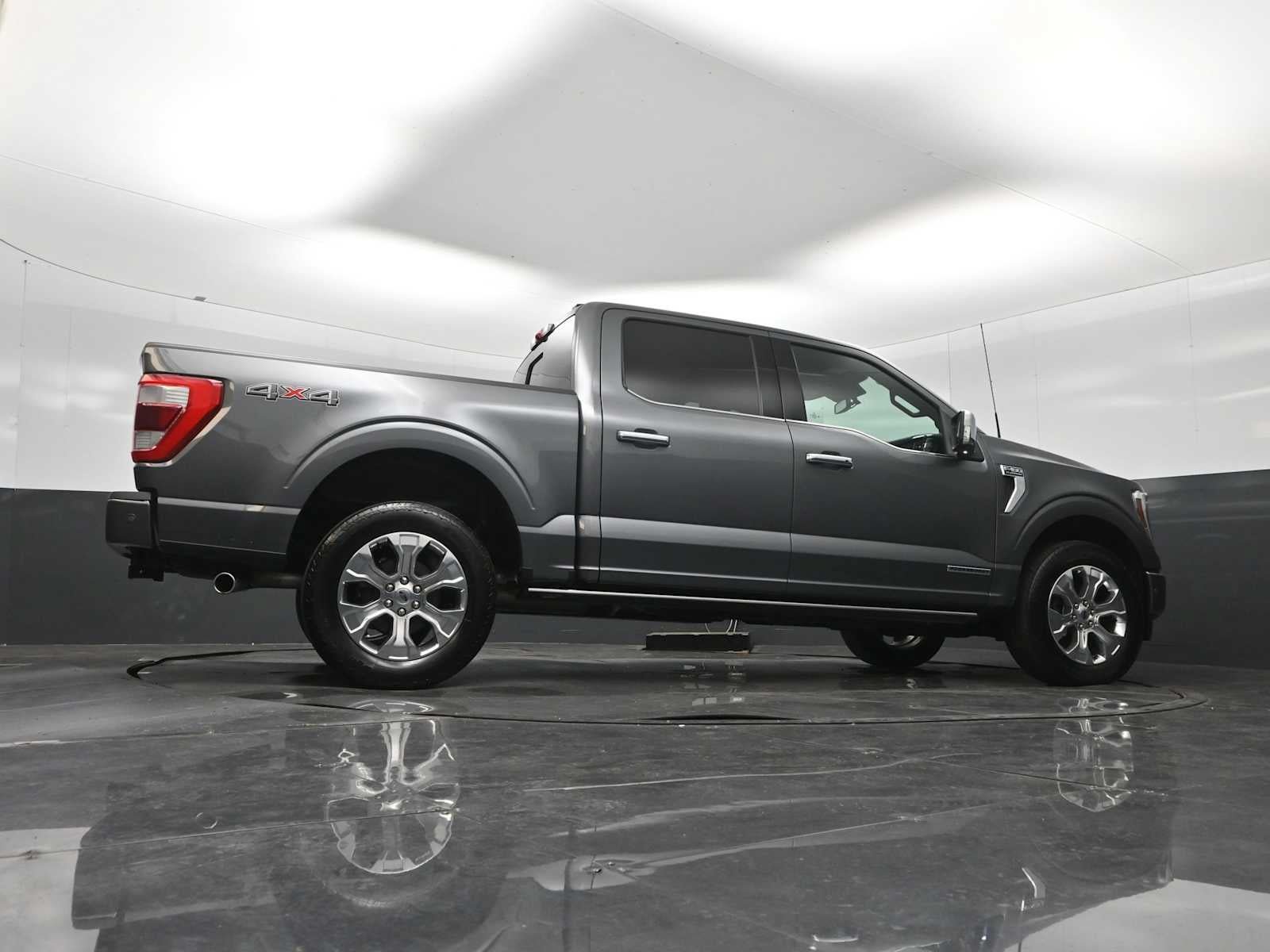 Used 2022 Ford F150 Platinum w/ Equipment Group 701A High AWD/4WD image 46