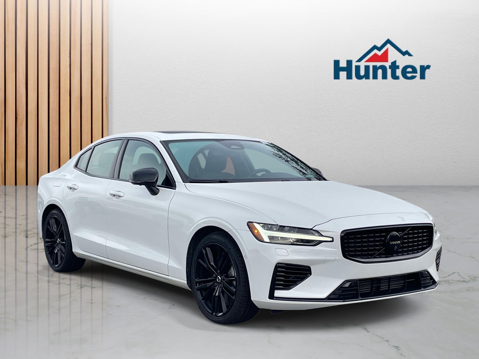 Used 2024 Volvo S60 T8 Plus w/ Climate Package AWD/4WD image 1