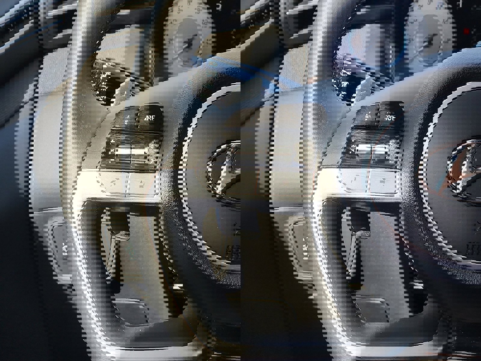 Used 2022 Hyundai Tucson Limited image 15