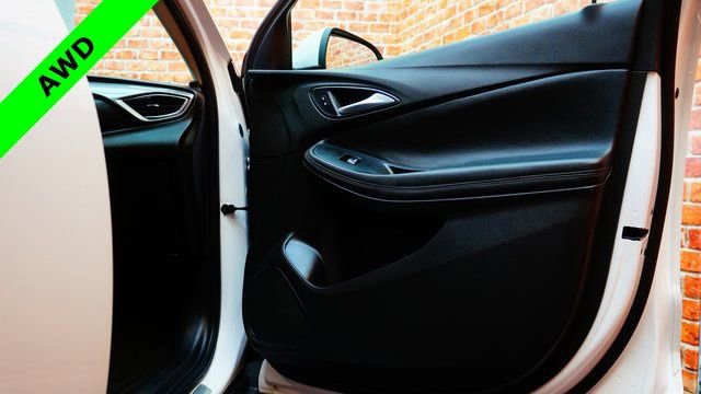 Used 2020 Buick Encore GX Essence w/ Experience Buick Package image 63