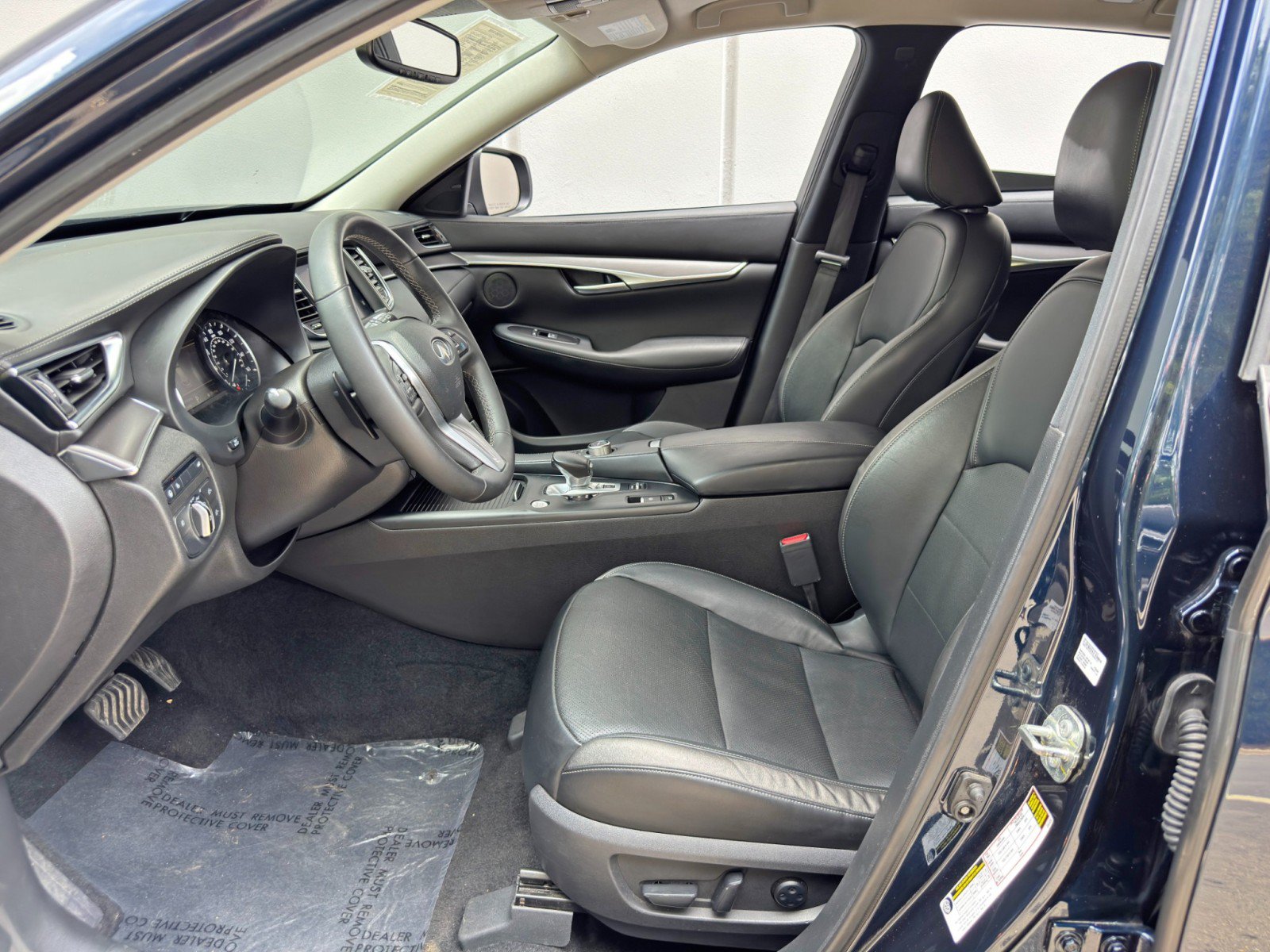 Used 2022 INFINITI QX50 Luxe FWD image 16