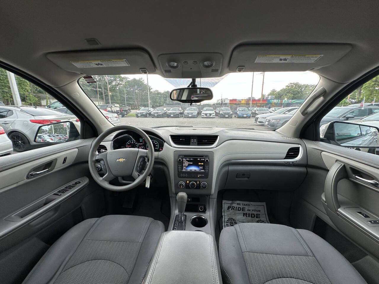 Used 2013 Chevrolet Traverse LS FWD image 9