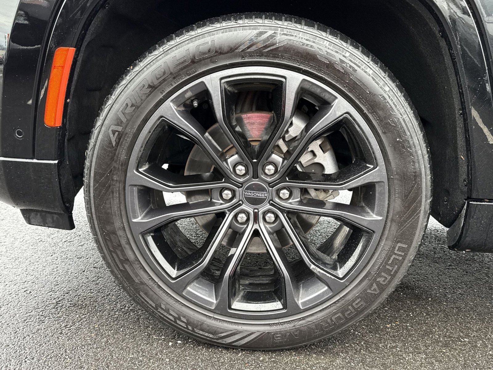 Used 2024 Jeep Grand Wagoneer Series II w/ Quick Order Packagew 28T image 12