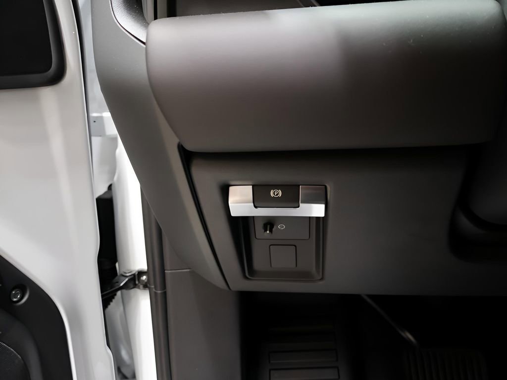 New 2025 Land Rover Defender 110 S image 29