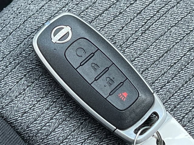 Used 2023 Nissan Rogue SV AWD/4WD image 29