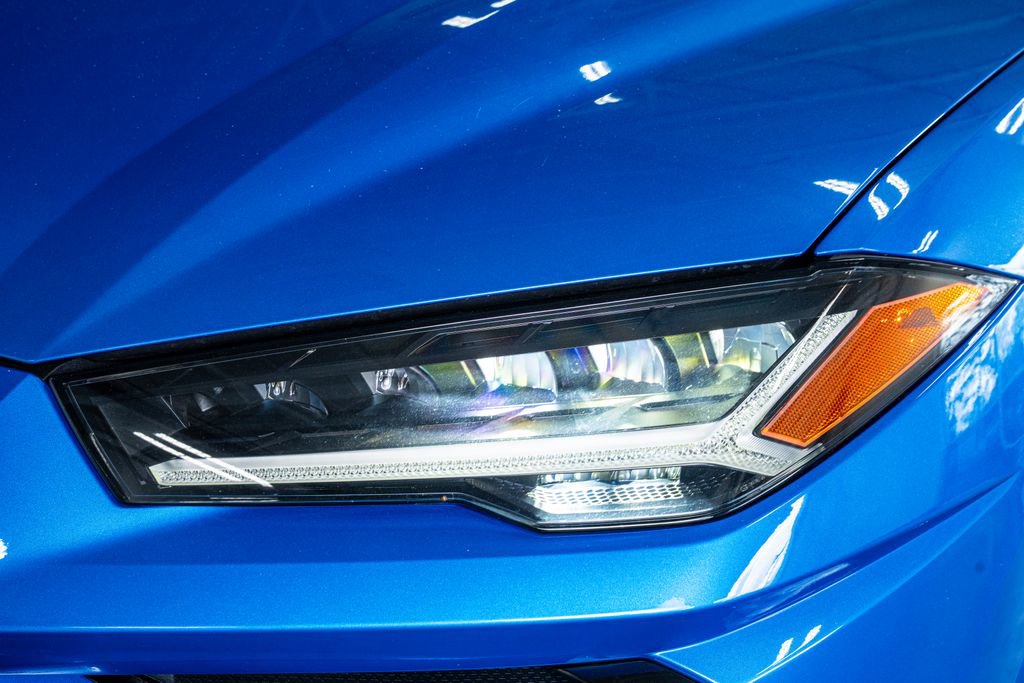 Used 2020 Lamborghini Urus image 13