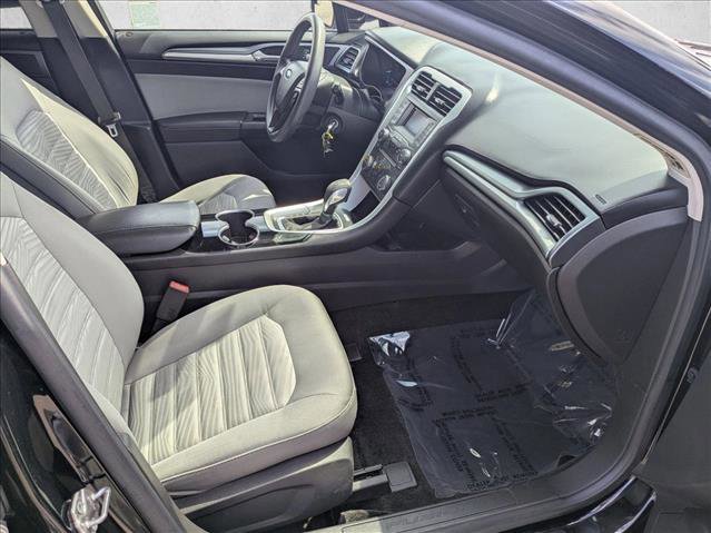 Used 2016 Ford Fusion S w/ Equipment Group 101A image 19