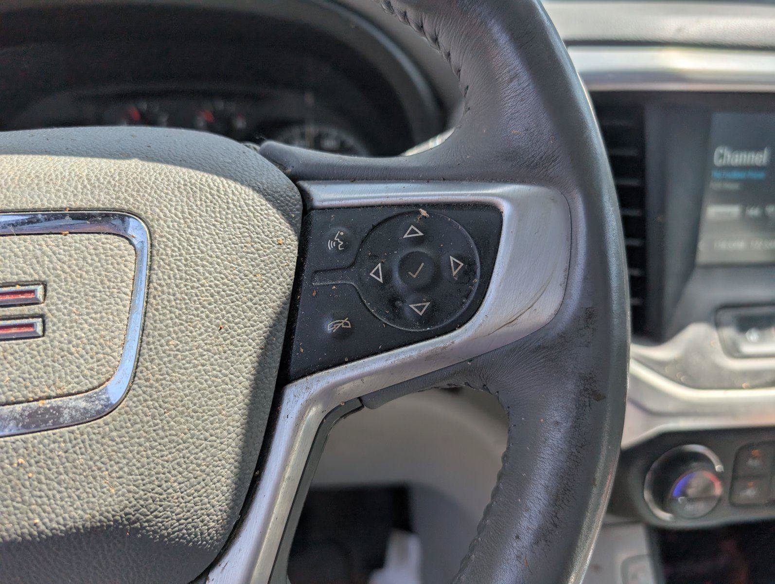Used 2018 GMC Acadia SLE FWD image 24