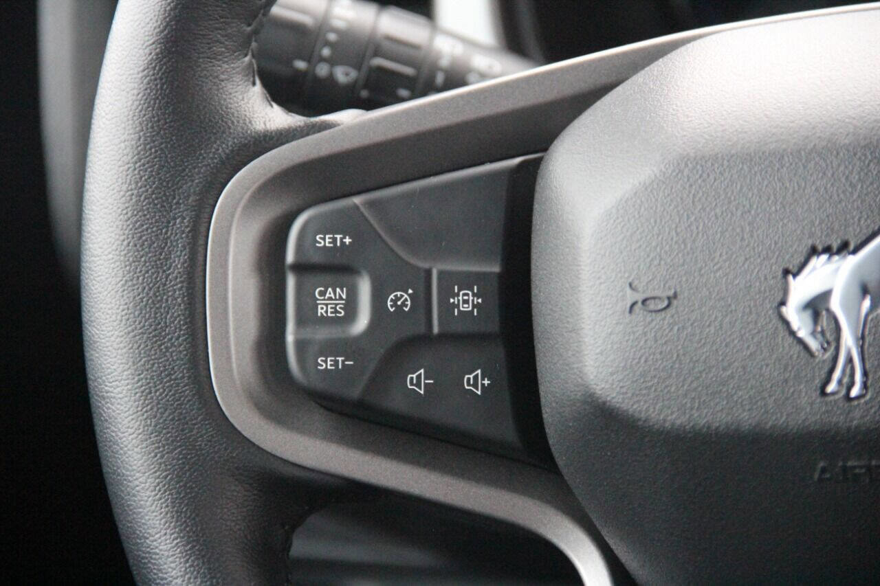 Used 2023 Ford Bronco Outer Banks image 22