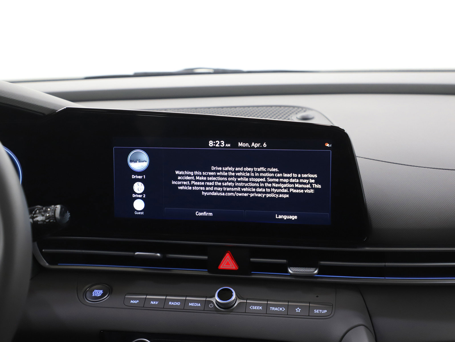 Used 2025 Hyundai Elantra SEL FWD image 15