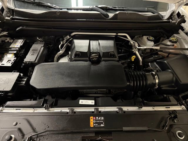 Used 2024 Chevrolet Colorado Trail Boss w/ Technology Package image 43