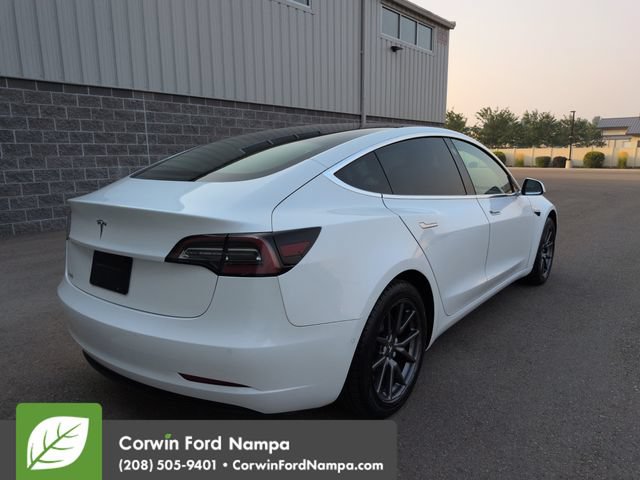 Used 2019 Tesla Model 3 Standard Range Plus RWD image 3