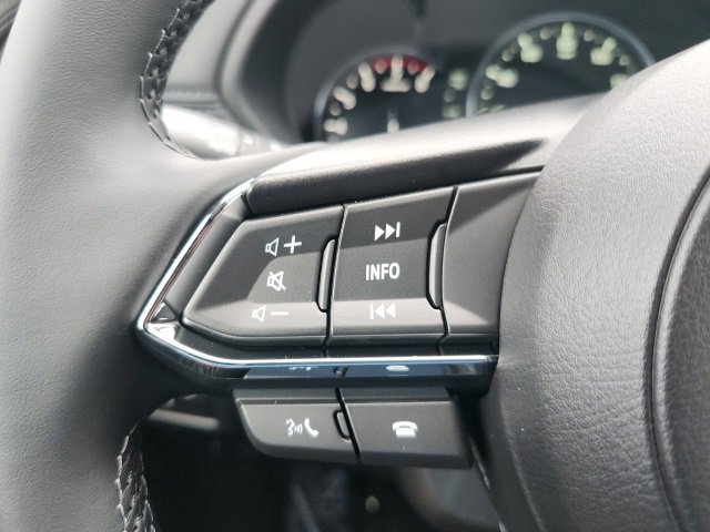 New 2025 MAZDA CX-5 Signature image 36