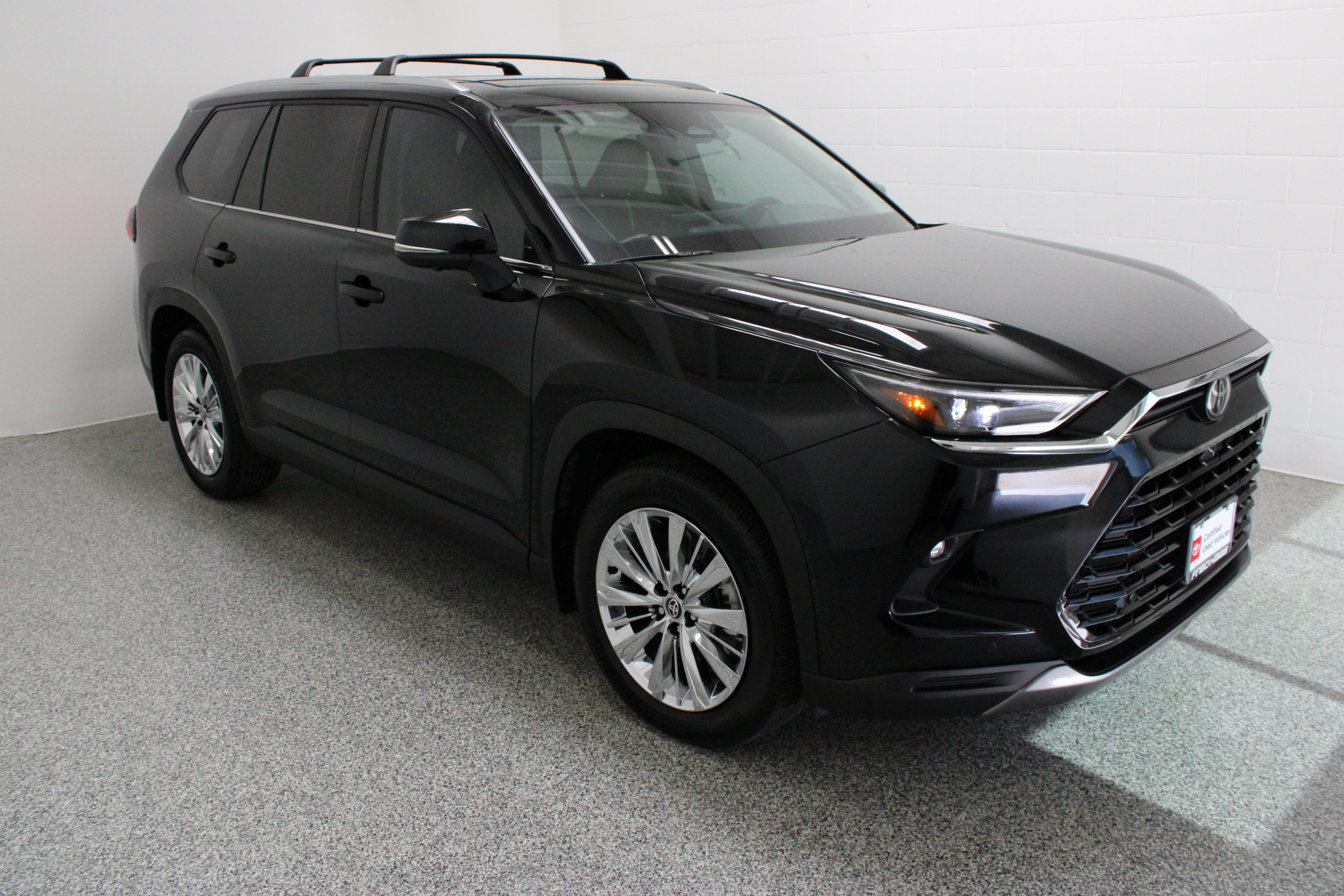Used 2026 Toyota Grand Highlander AWD image 4
