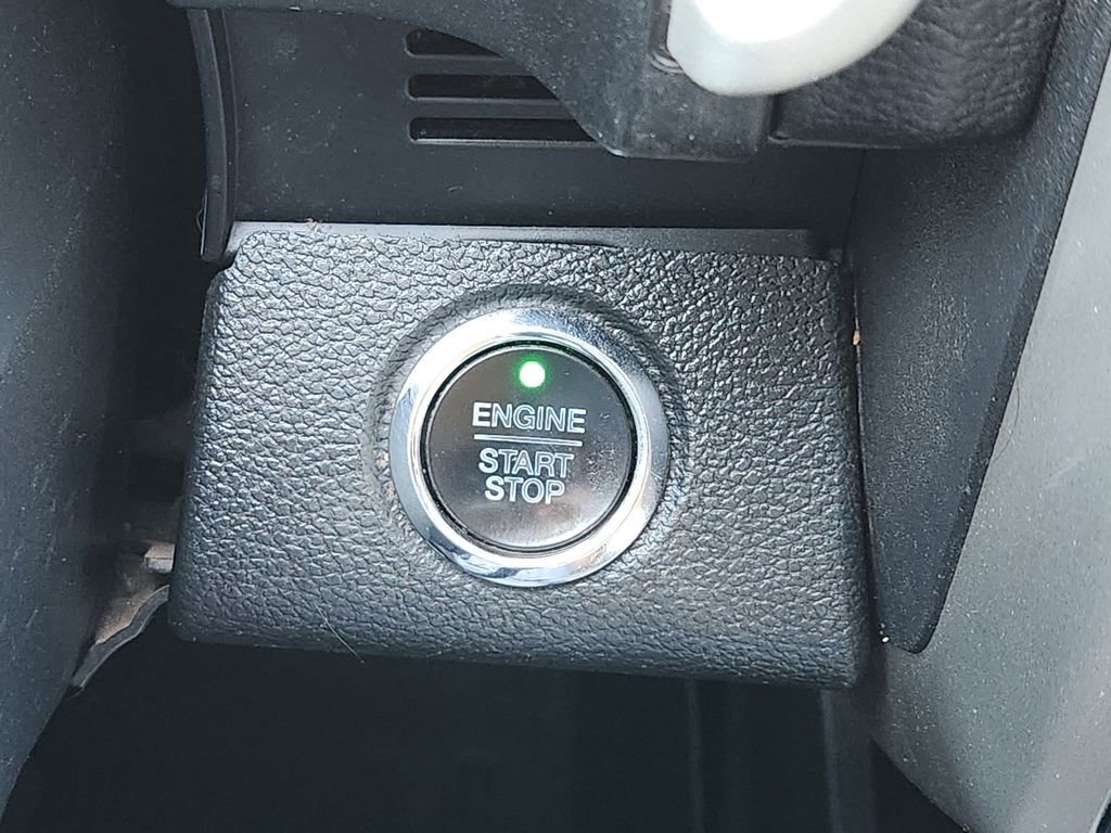 Used 2020 Ford F150 Lariat image 22