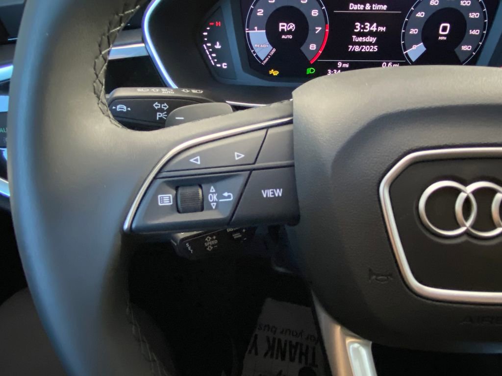 Used 2025 Audi Q3 2.0T Premium Plus w/ Premium Plus Package AWD/4WD image 13