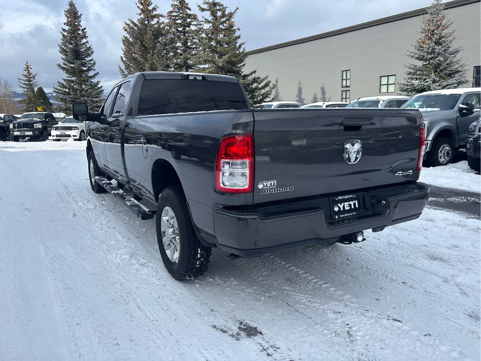 Used 2024 RAM 2500 Big Horn w/ Sport Appearance Package image 6