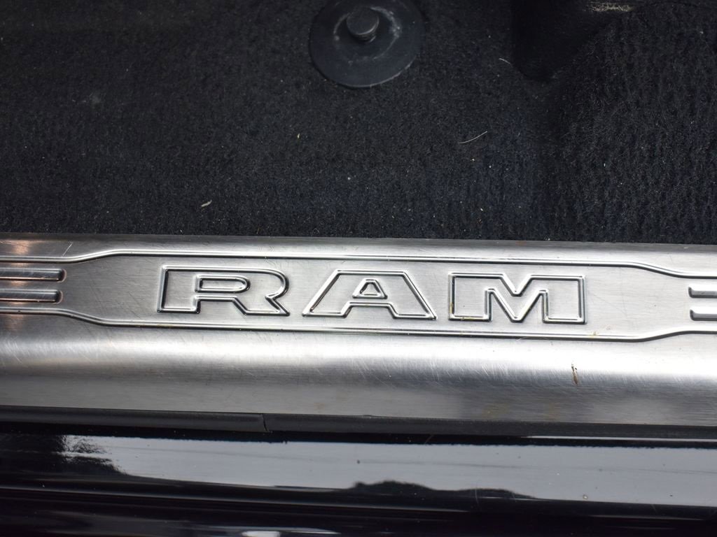 Used 2020 RAM 2500 Limited image 9