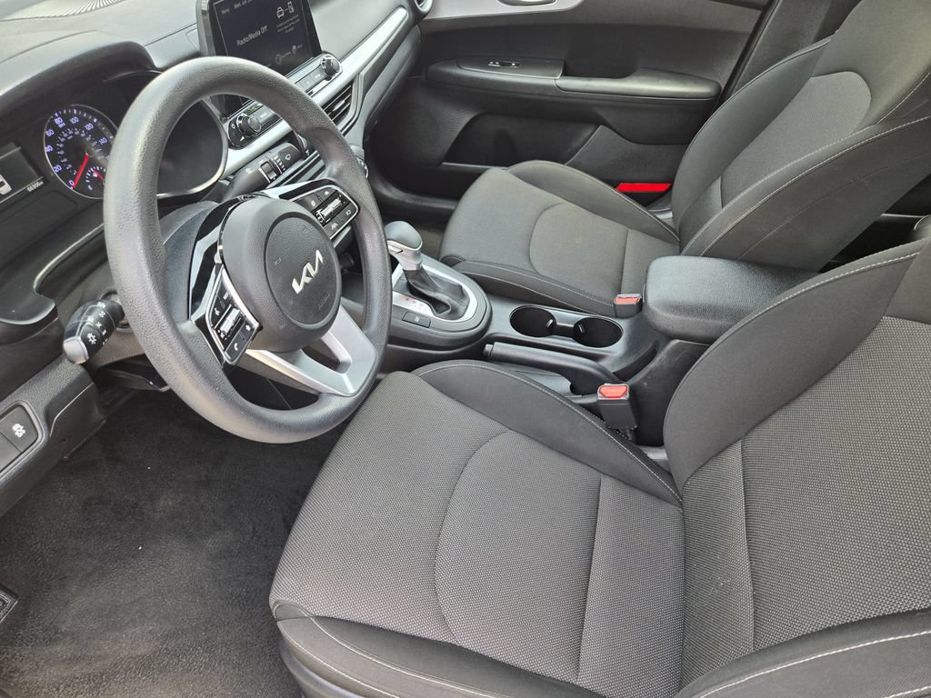 Certified 2024 Kia Forte LXS FWD image 18