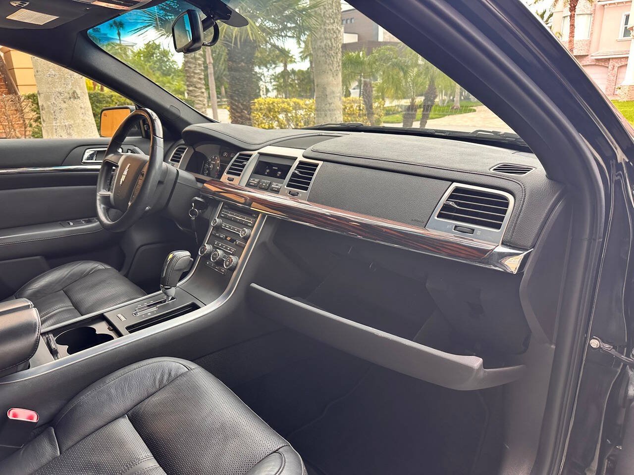 Used 2009 Lincoln MKS FWD image 62