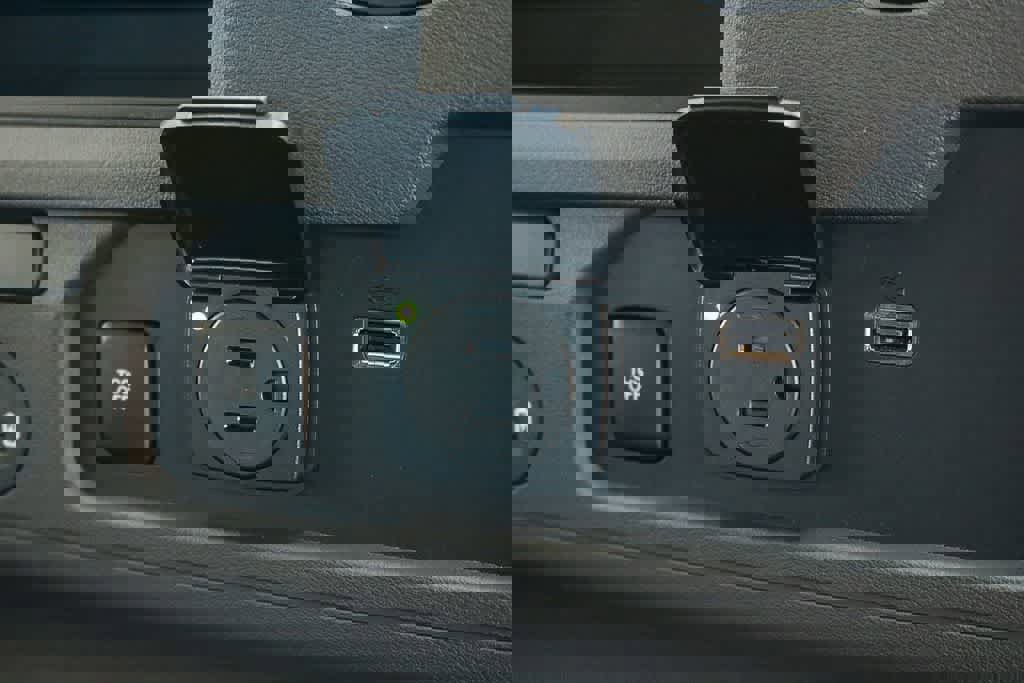 New 2026 Ford E-350 and Econoline 350 Super Duty w/ Power Equipment Group image 21