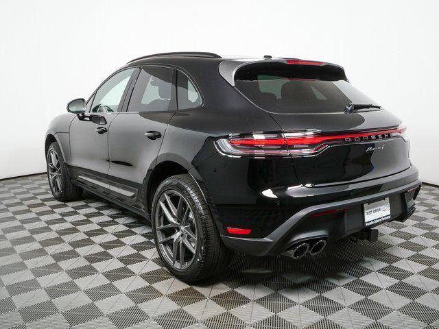 New 2026 Porsche Macan AWD/4WD image 3
