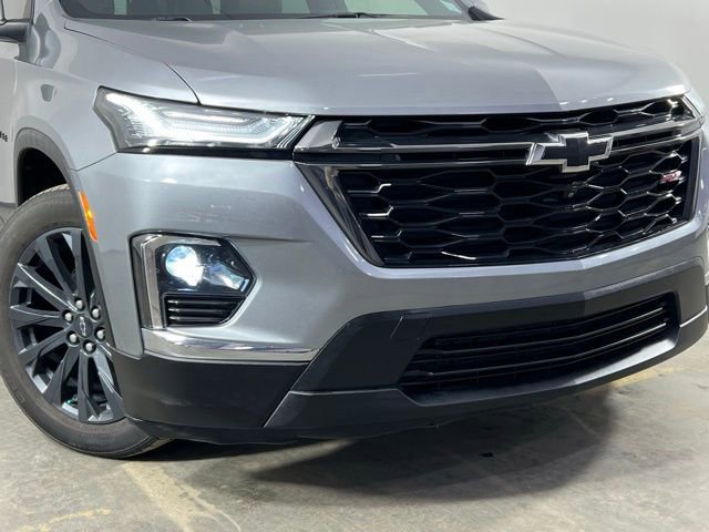 Used 2023 Chevrolet Traverse RS image 46