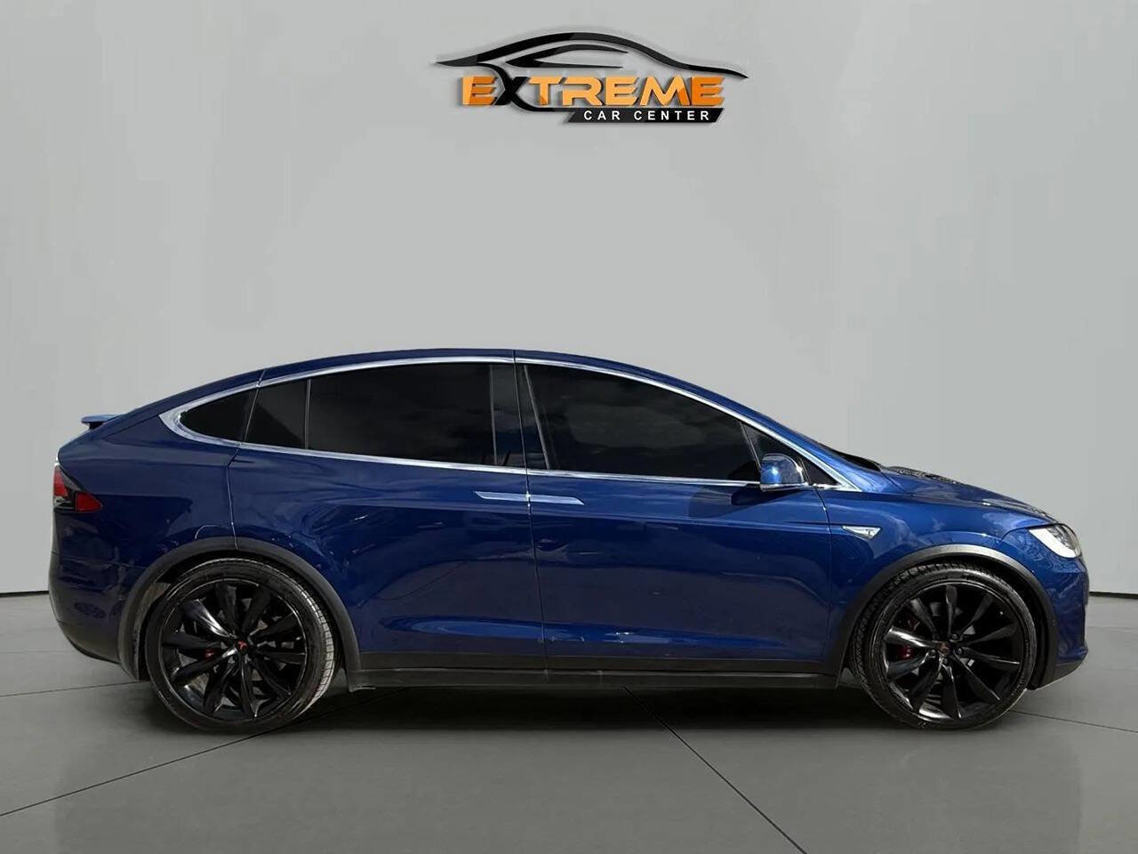 Used 2016 Tesla Model X 75D image 9