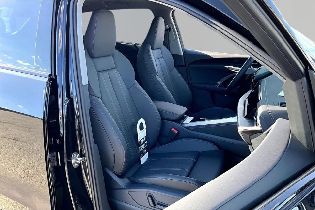 New 2026 Audi Q5 Premium Plus AWD/4WD image 7