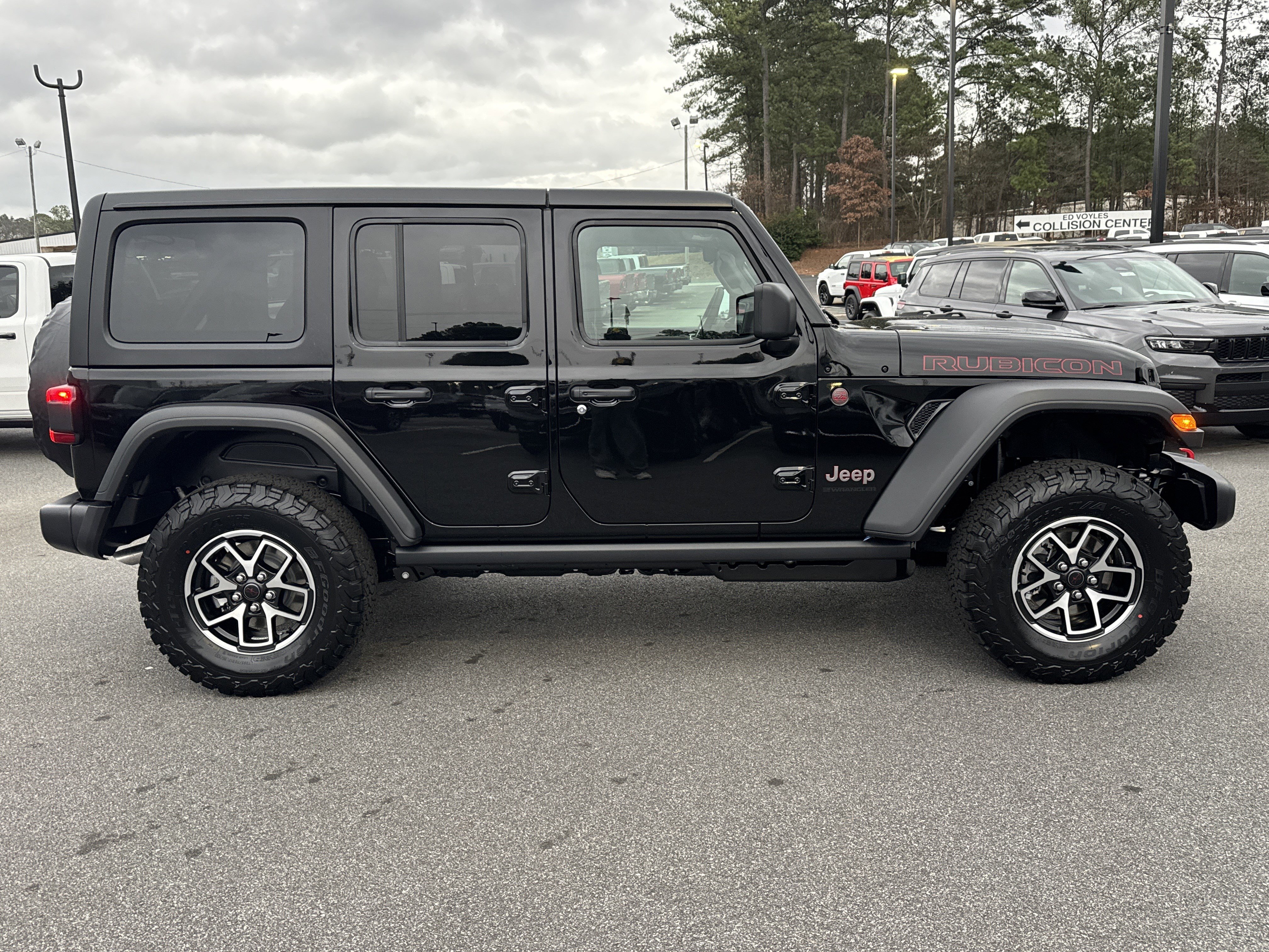 New 2026 Jeep Wrangler Unlimited Rubicon image 2