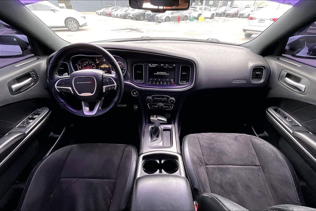 Used 2018 Dodge Charger R/T Scat Pack RWD image 21