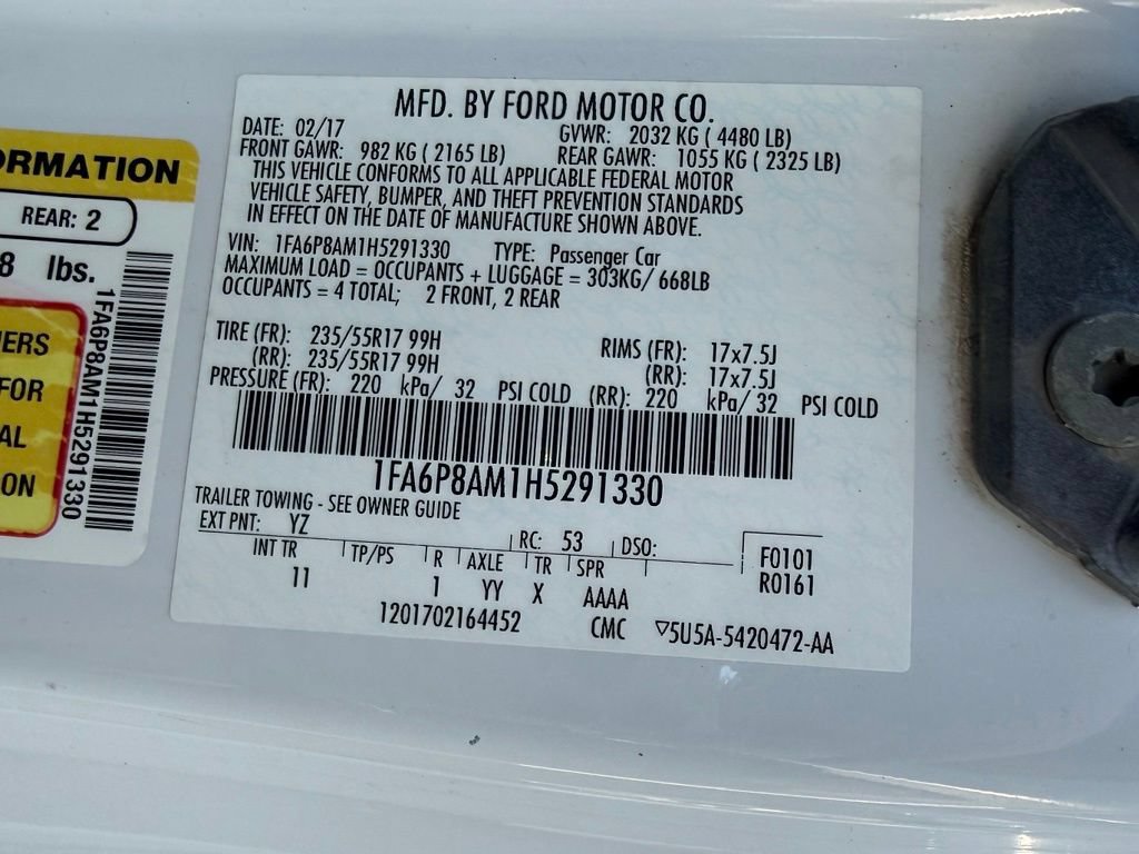 Used 2017 Ford Mustang Coupe RWD image 30