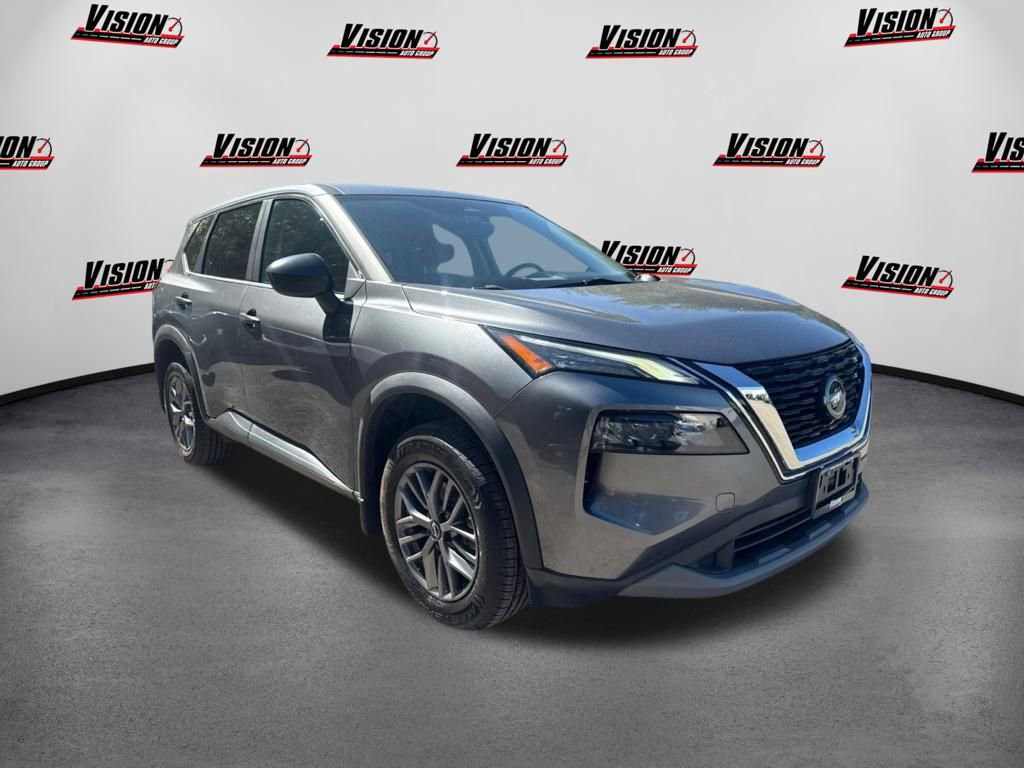 Used 2023 Nissan Rogue S image 7