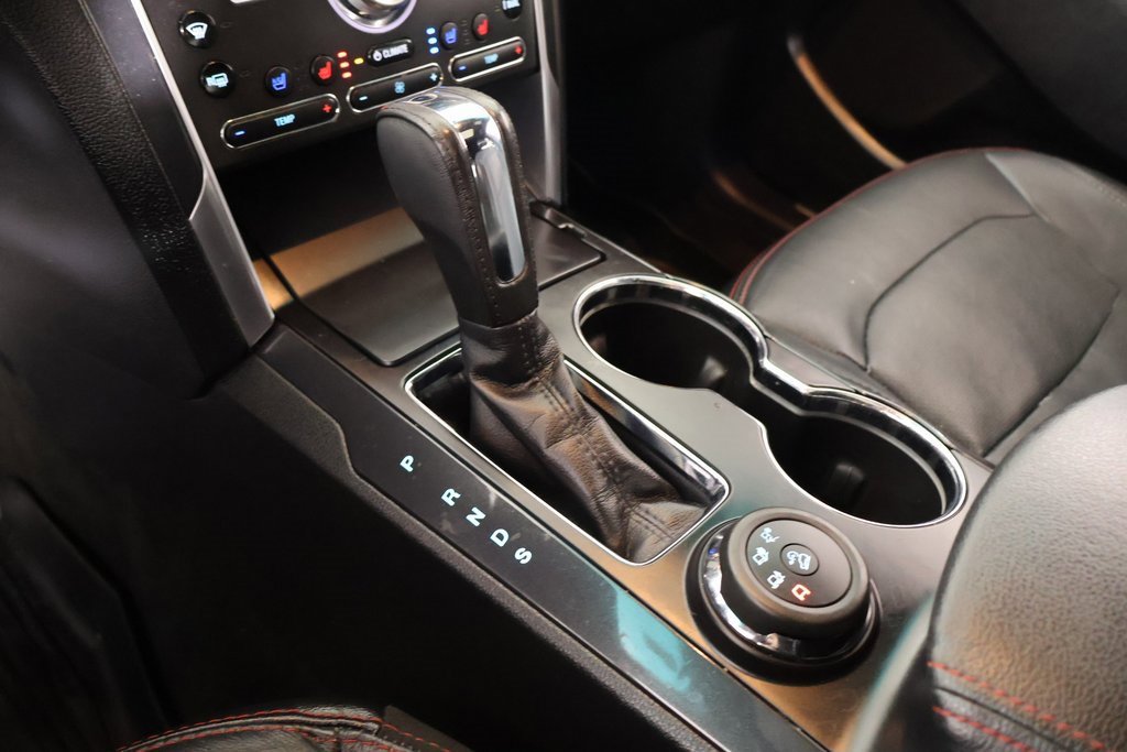 Used 2017 Ford Explorer Sport w/ Equipment Group 401A image 9