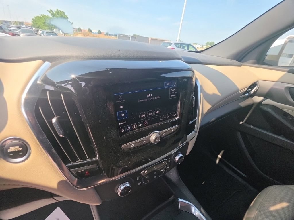 Used 2023 Chevrolet Traverse LS AWD/4WD image 18