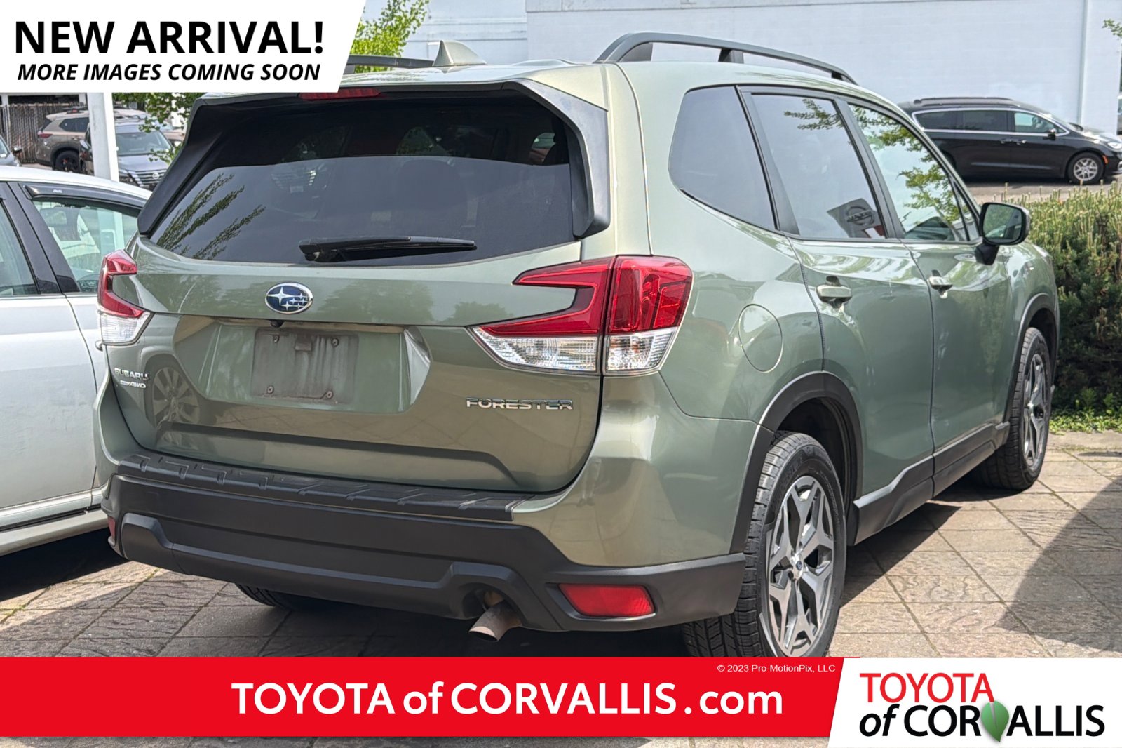 Used 2019 Subaru Forester Premium AWD/4WD image 1
