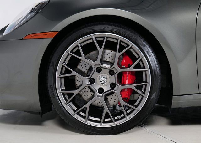 Used 2021 Porsche 911 Carrera S image 10